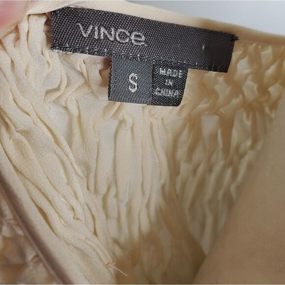 VINCE blouse cream ivory smocked neck silk 3/4 sleeve top S - Picture 6 of 7